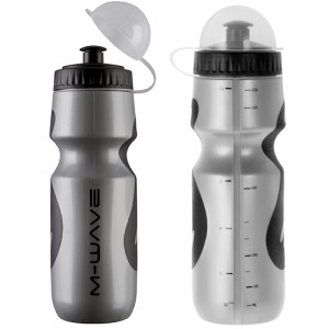 BIDON 0,70L M-WAVE PLASTIKOWY ANTYPOŚLIZGOWE NAKŁADKI 700ml SREBRNY