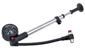 POMPKA BETO DO AMORTYZATORÓW SP-003AG 400PSI + MANOMETR seria PROX